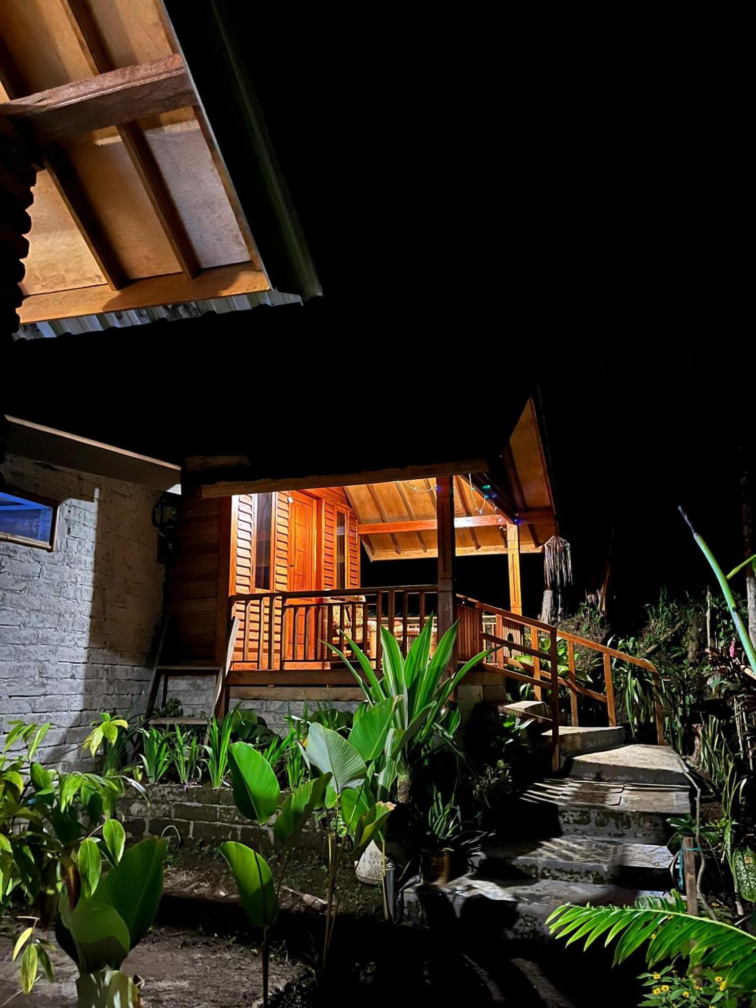 Asan Rinjani Homestay เตเตบาตู ภายนอก รูปภาพ